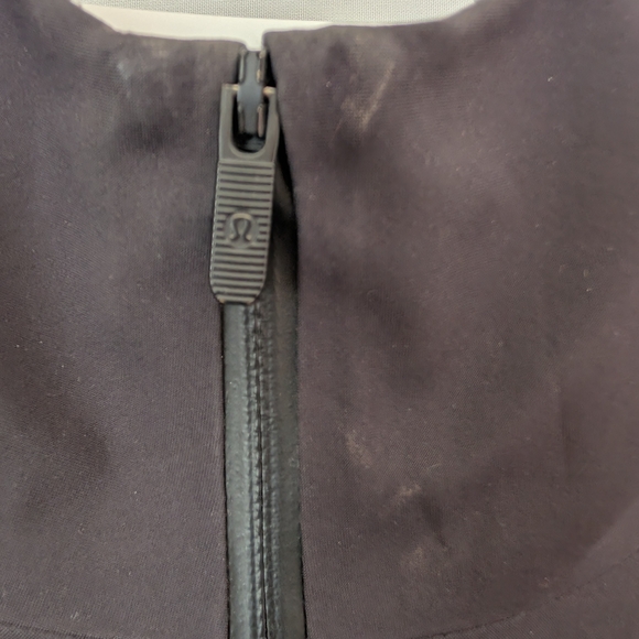 Women's Lululemon Classic Black Raincoat - Picture 4 of 11